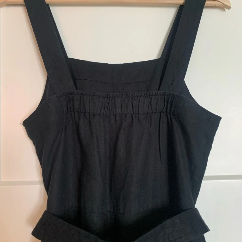 Everlane Linen Jumpsuit with Tie Waist - Picture 4 of 6